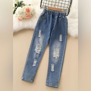 NWOT YISHION distressed high waisted pull on cropped jeans size 27